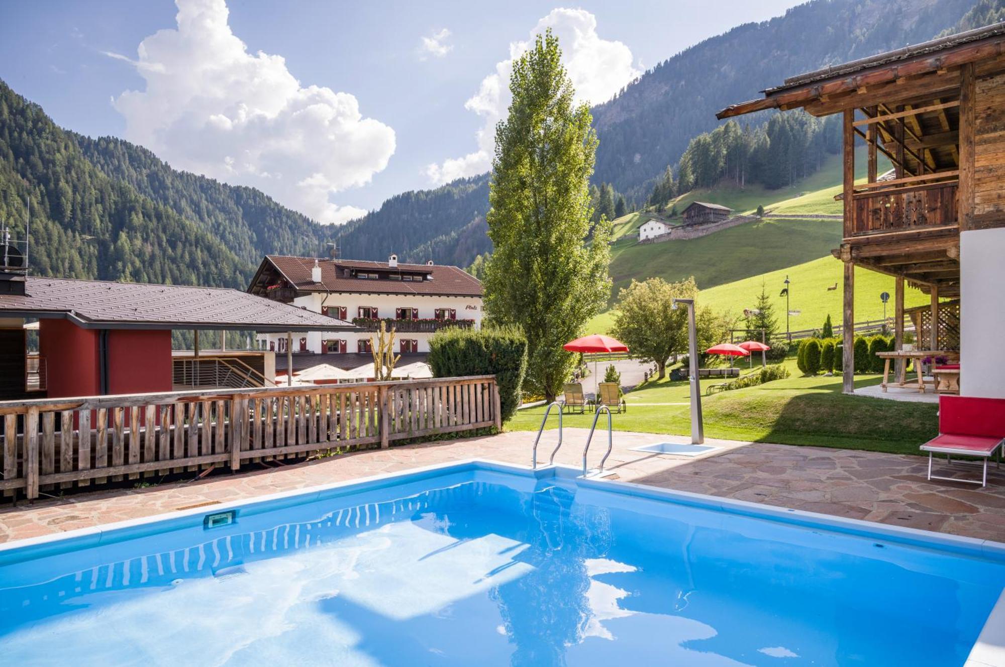 Hotel Platz Ortisei Exterior photo
